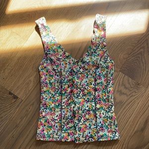 Urban Outfitters Scalloped Edge Floral Top NWT